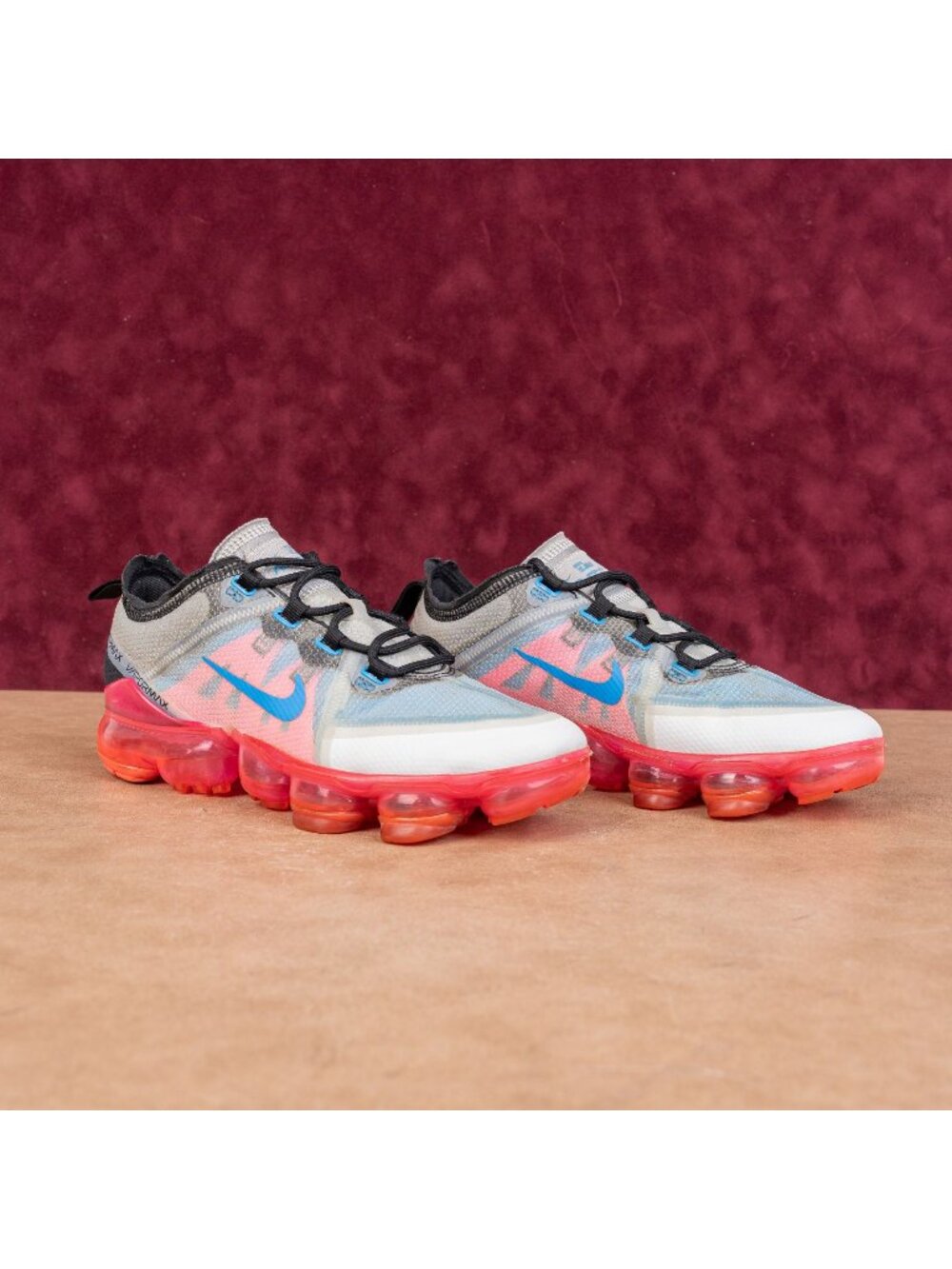 Nike Unisex Vapormax GS Pink Blast Running Walking Sneakers size 5.5Y W7
